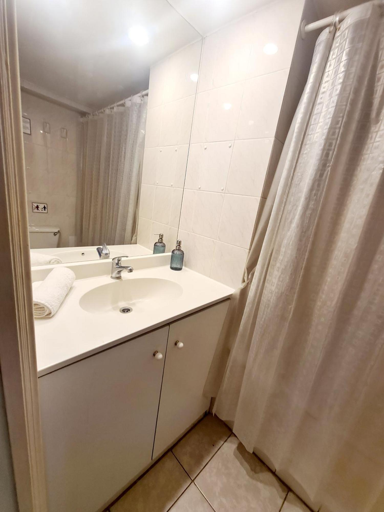 Apartamento Apartamento 4-5 Personas Mall Costanera Center Las Condes *